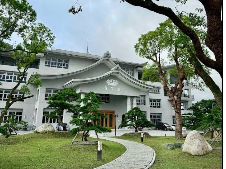 宜蘭慈濟靜思堂